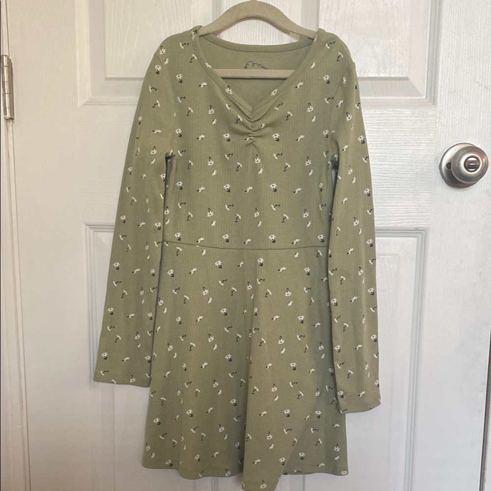 Green Floral Long Sleeve Dress